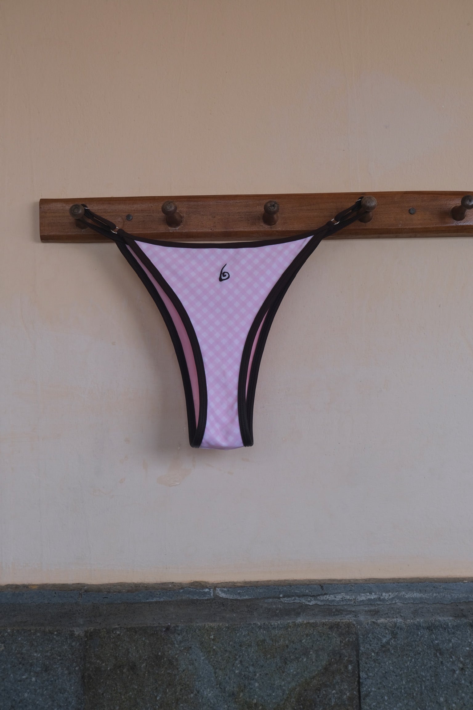 Frangi Adjustable Bottoms - 12